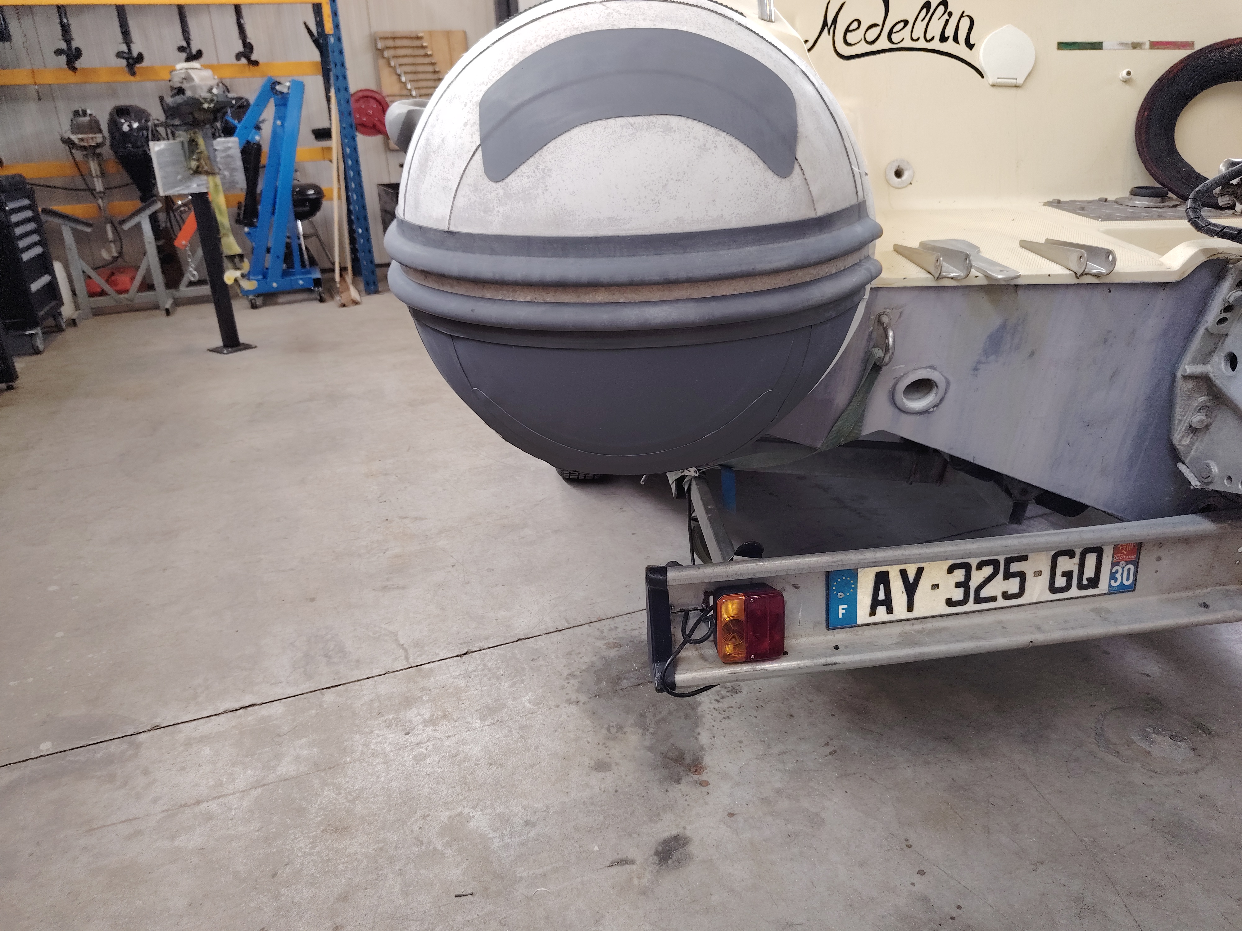 Sauvetage de cônes arrière sur flotteur Hypalon